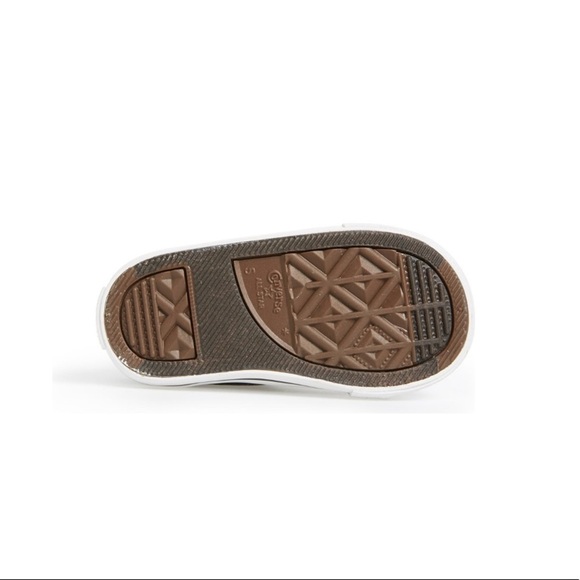 {Converse} chuck Taylor high tops - Picture 4 of 4